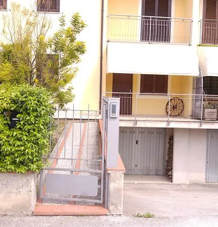 Apartment Un Angolo Di Paradiso *